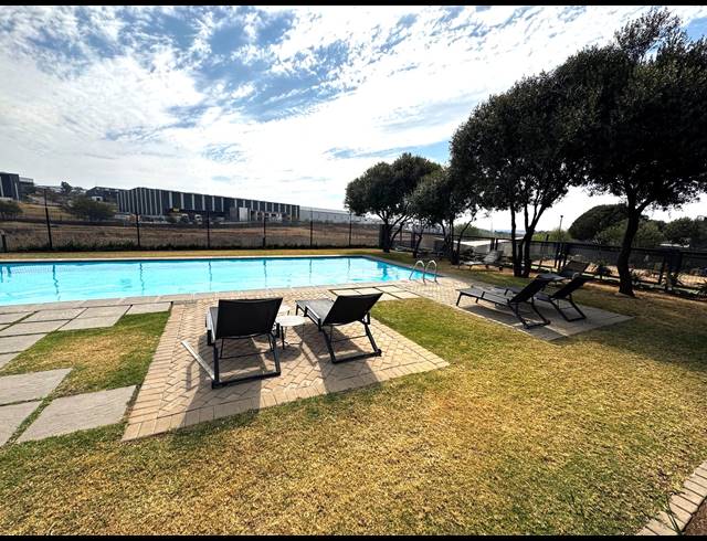 1 BEDROOM APARTMENT FOR SALE IN WESTLAKE ECO ESTATE